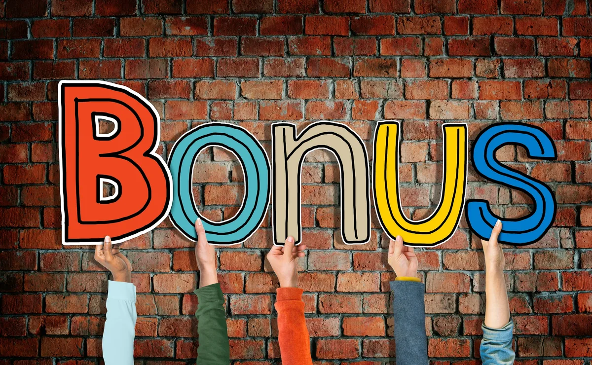 Bonus, RSU, Benefits: Gesamtvergütung in Tech erklären